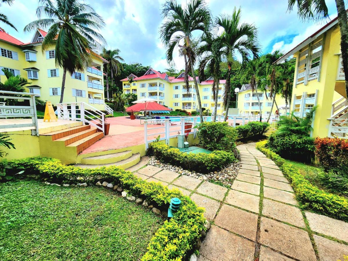 Relax On The Ridge - Ocho Rios Escape Villa Exterior foto