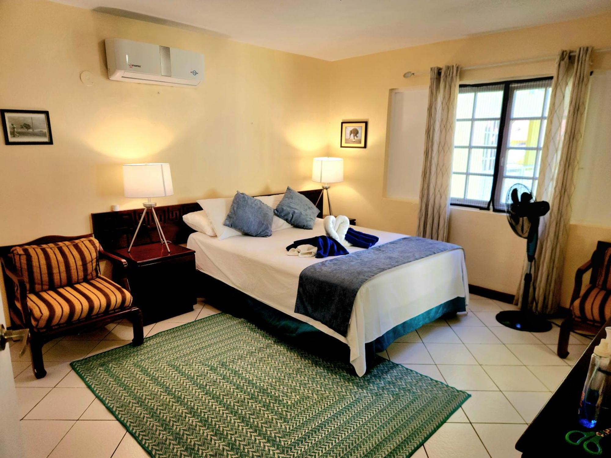 Relax On The Ridge - Ocho Rios Escape Villa Exterior foto